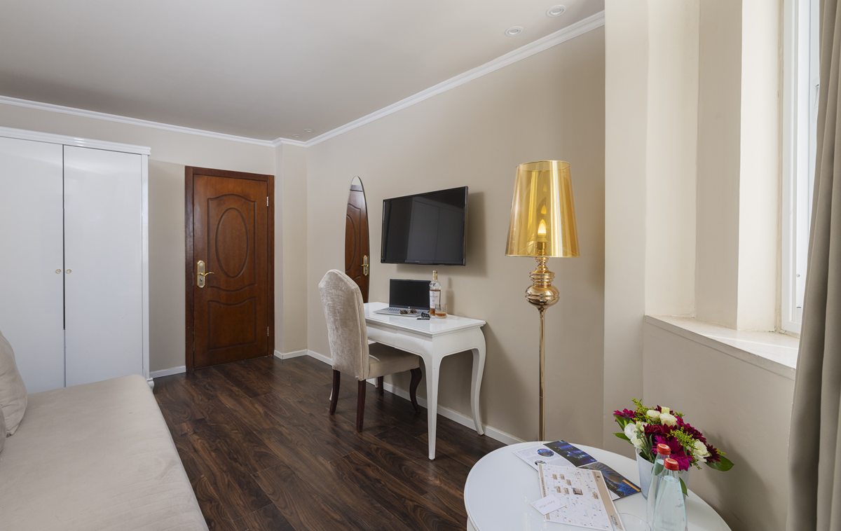 Agripas Hotel-20 (Copy)